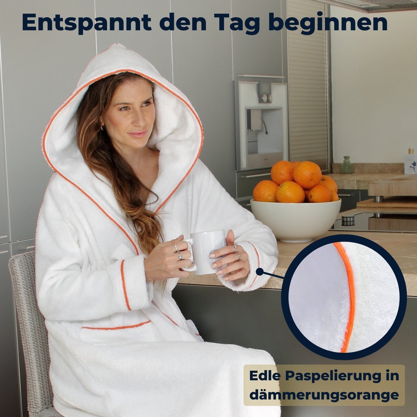 Damen Bademantel mit Kapuze aus kuscheliger Baumwolle - blütenweiß - extra weich und bequem - Frottee Sauna Bademantel lang - OEKO-TEX zertifiziert